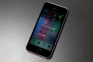 Zalety, zalety i wady Apple iPhone